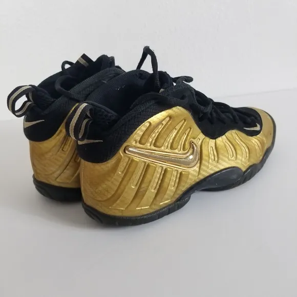 Nike Foam Posite Pro Metallic Gold Black size 6.5Y