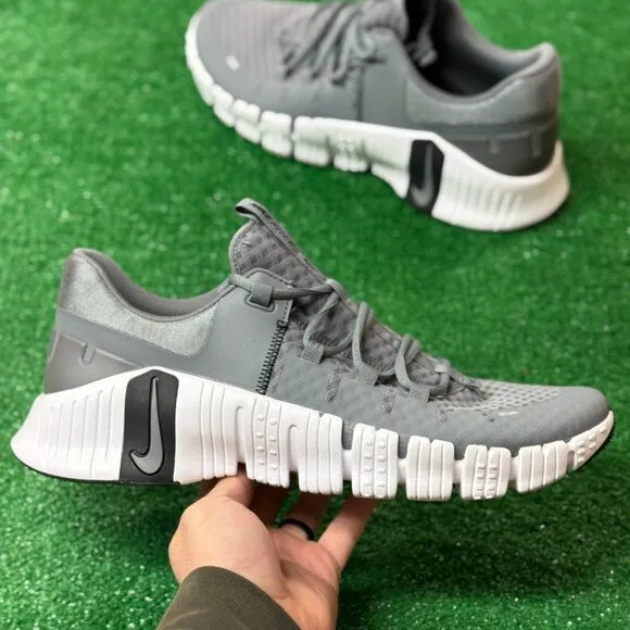 Nike Free Metcon 5 Gray Mens Running Shoes DV3949-003 NEW Multi Sz