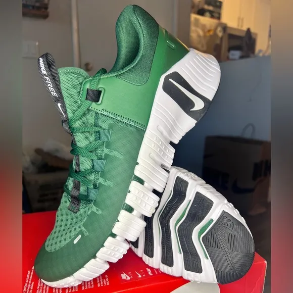 Nike Free Metcon 5 TB 'Gorge Green' Men’s Gym Workout Shoes FN6616-301 - Size 11