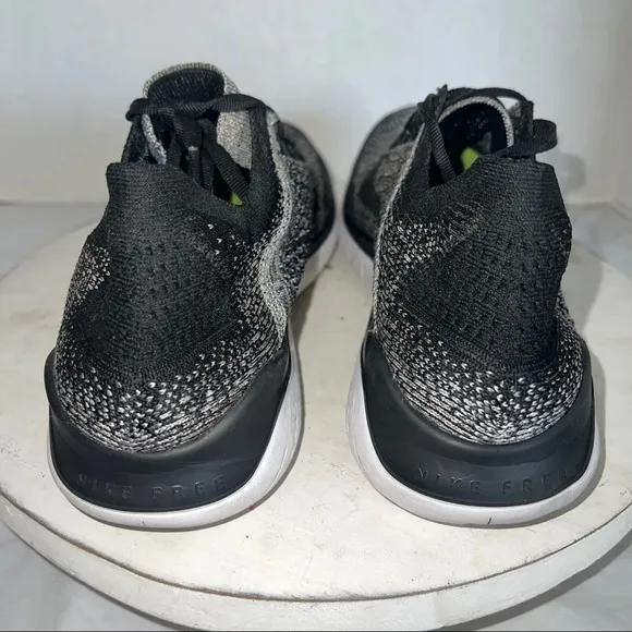 Nike Free RN Flyknit Men’s Running Shoes Oreo Black/White 942838-101 Size 9