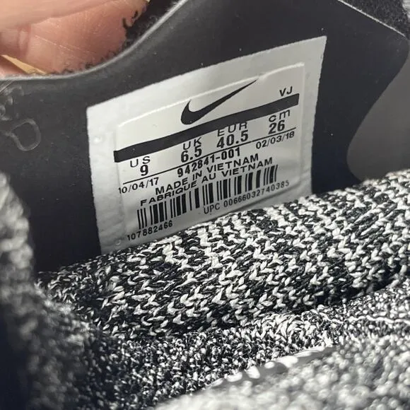 Nike Free RN Motion Womens Size 9 Flyknit Black Gray Slip On Shoes Sneakers