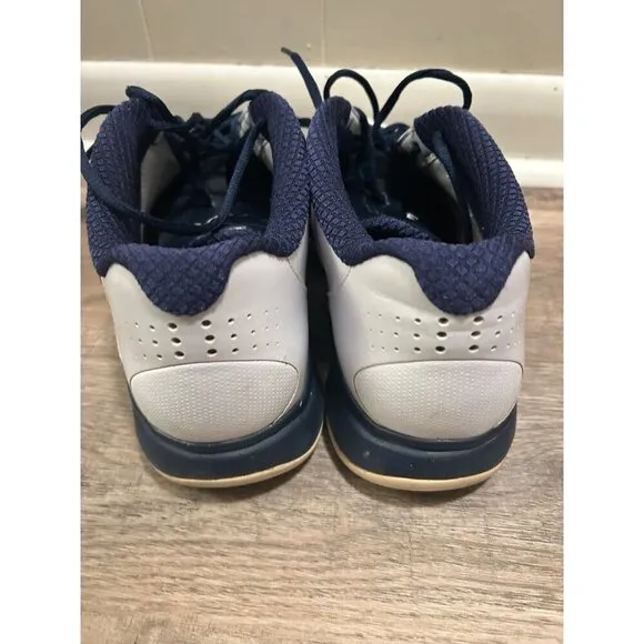 Nike Jordan Men's Basketball Shoes Size 13 White &amp; Navy Blue