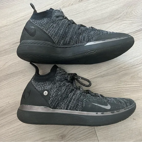 Nike KD Zoom 11 Black Twilight Pulse Mens Size 9.5Basketball Shoes