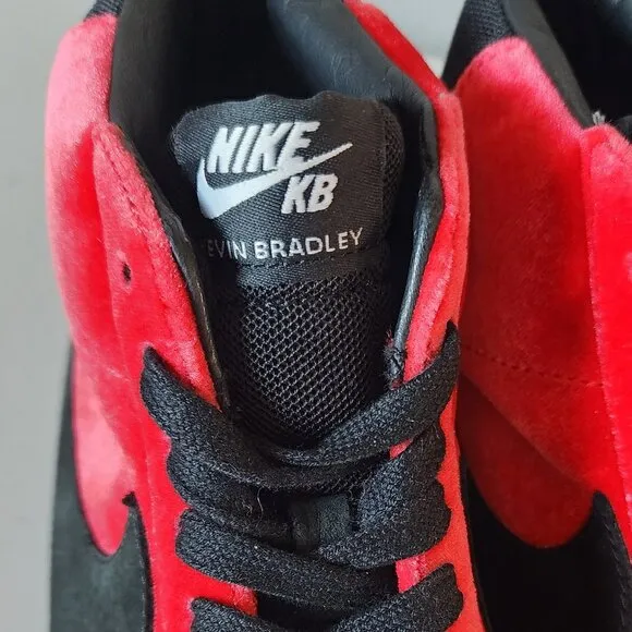 Nike /Kevin Bradley &quot;NEW&quot;