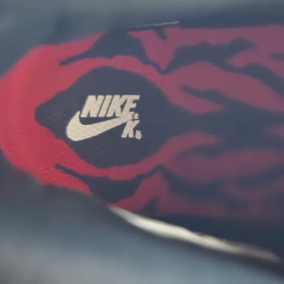 Nike /Kevin Bradley &quot;NEW&quot;