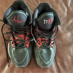 Nike Kyrie Infinity Black and University Red size 10.5