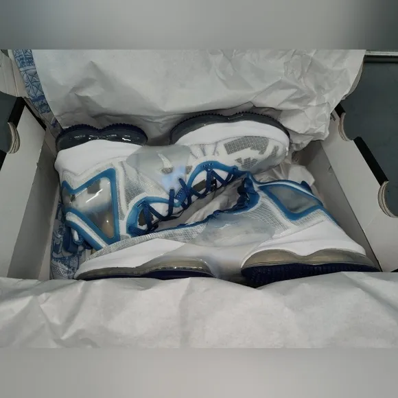 Nike Lebron XIX 19 &quot;Space Jam&quot; Men's Shoes White-Dutch Blue-Blue Void