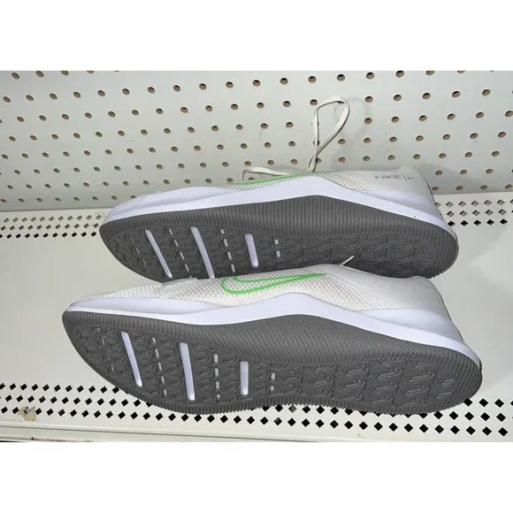 Nike MC Trainer 2 Mens Athletic Cross Training Shoes Size 15 Cream White Green