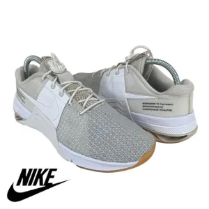 Nike | Men 9 | Metcon 8 Natural/White/Gray Lock‎ Laces Gym Sneakers Shoes