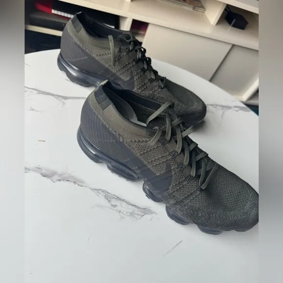 Nike Men's 15 AIR Vapormax Flyknit Cargo Khaki Running Shoes