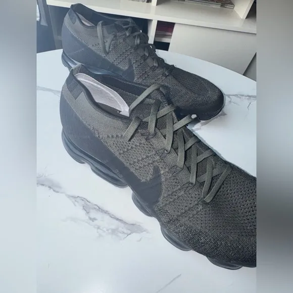 Nike Men's 15 AIR Vapormax Flyknit Cargo Khaki Running Shoes