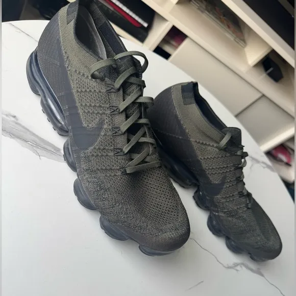 Nike Men's 15 AIR Vapormax Flyknit Cargo Khaki Running Shoes