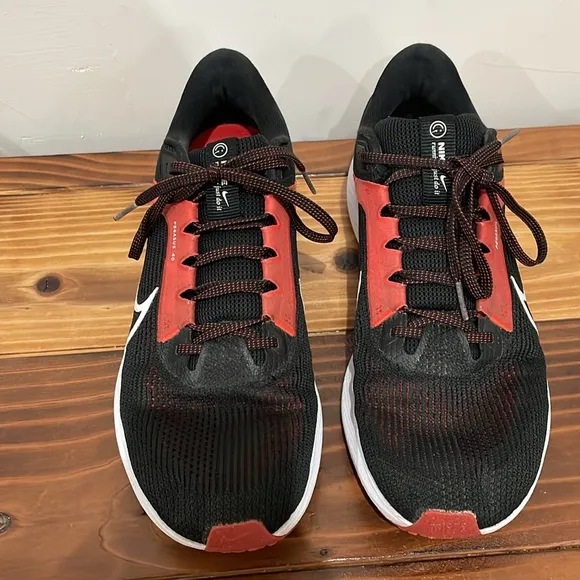 Nike Men's Air Zoom Pegasus 40 Running Shoes Black White Lt. Crimson Size 10.5