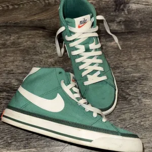Nike‎ Mens Court Legacy Canvas Mid S50 Green White Shoes Size 7 DM3363-300
