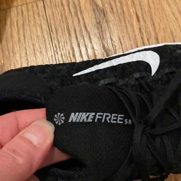 Nike Men's Free Run 5.0 Running Shoes size 8, black