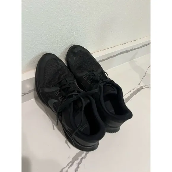 Nike Men's Quest 4 Running‎ Shoes Size 11.5 Black