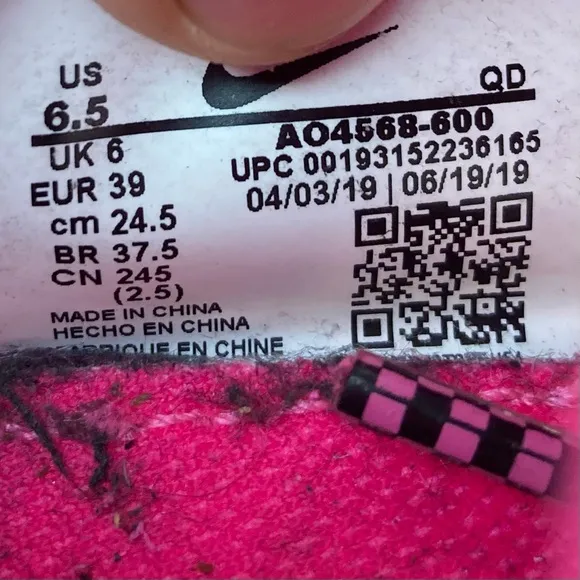 Nike Men’s Zoom X Vaporfly Next% Pink Blast Athletic Running Shoes Size 6.5 (W8)