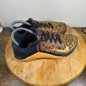 Nike Metcon 6 Leopard Print‎ Cross Shoes Sneakers Women's Size 8 AT3160-096