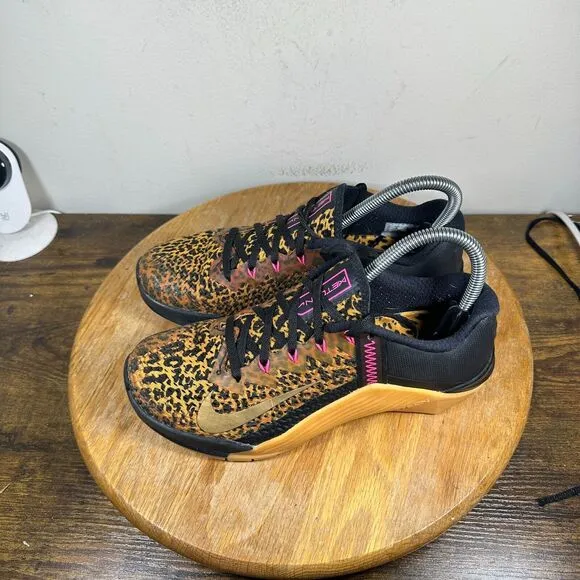 Nike Metcon 6 Leopard Print‎ Cross Shoes Sneakers Women's Size 8 AT3160-096