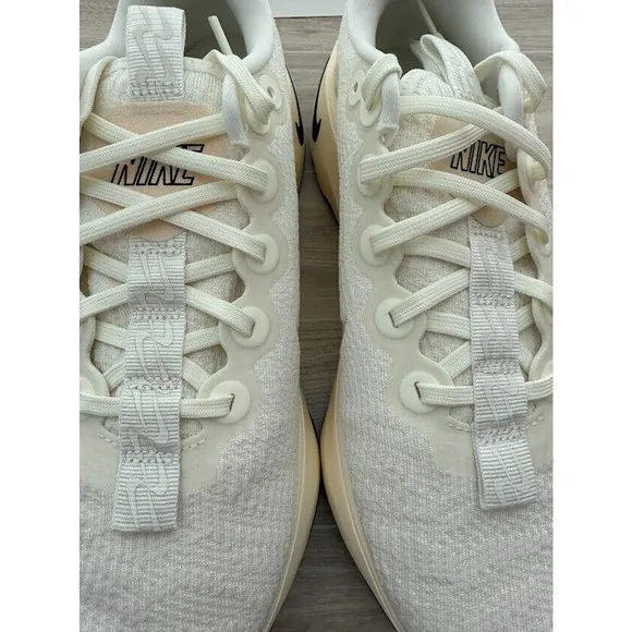 Nike Motiva Women's Size 10 Ivory White Black Running Gym Shoes DV1238-105 New
