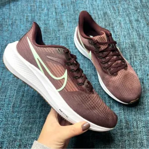 Nike Pegasus 39 Running Shoes in Canyon Rust Mint Foam