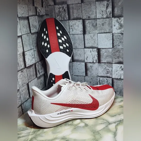 Nike Pegasus Plus Platinum Tint University Red Shoes Size 10.5
