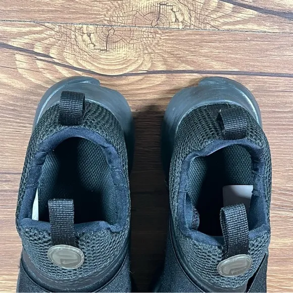 NIKE PRESTO Extreme Triple Black Slip-On Athletic Sneakers Size 7Y Shoes