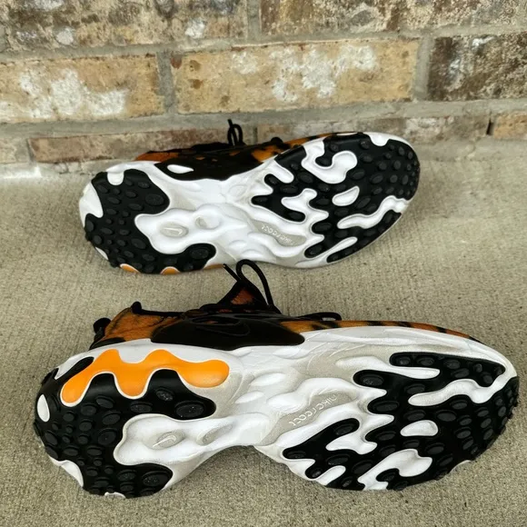 Nike Presto React Premium Tiger Print Running Shoes Sneakers