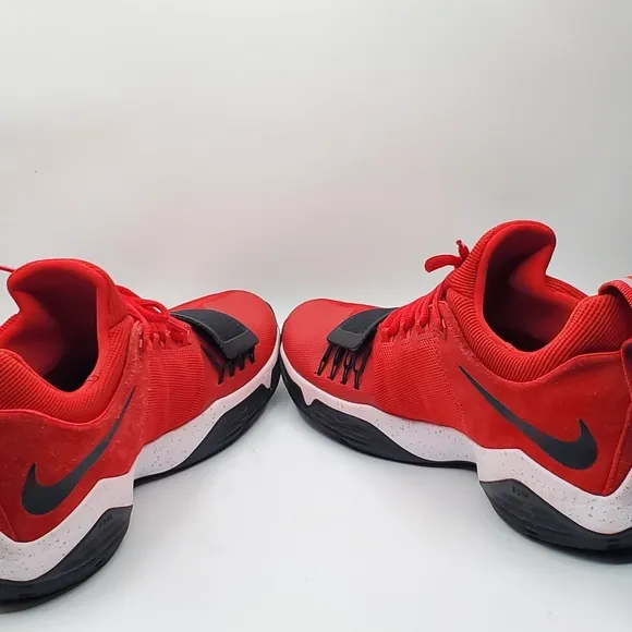Nike Prince George 1 University Red basketball gym shoes size 10.5 like new