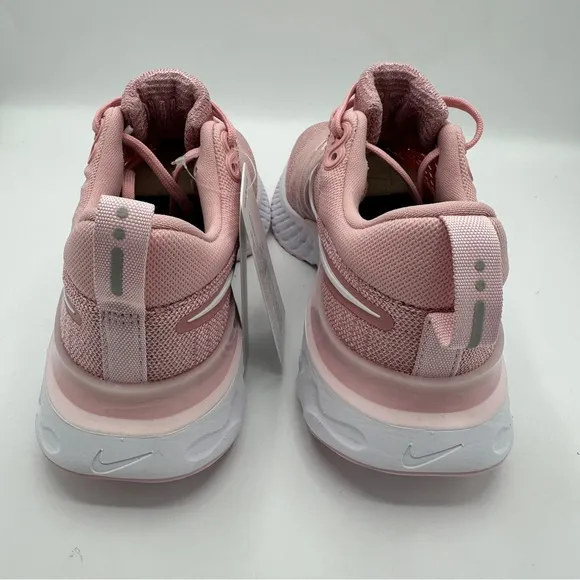 Nike React Infinity Run Flyknit 2 Womens Running Shoes‎ US Size 8 CT2423-600