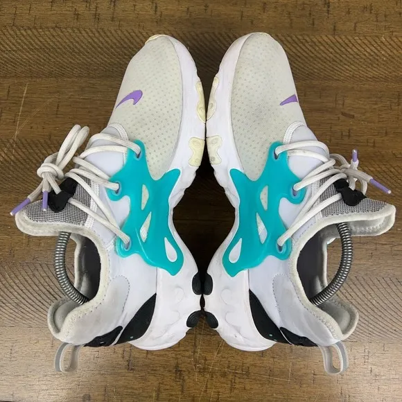 Nike React Presto Shoes Mens 10 White Cassette Running Athletic Sneakers AV2605