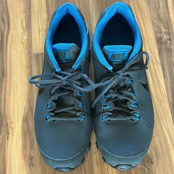 Nike Reax Tr Men's Black and Blue Training Shoes