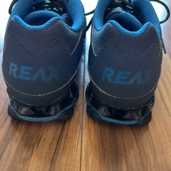 Nike Reax Tr Men's Black and Blue Training Shoes