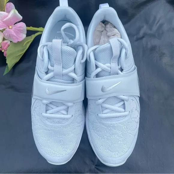 Nike Renew in-Season T TR 12 running shoes size 7 women