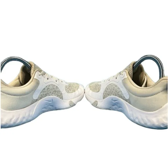 Nike Renew In-Season TR 11 Womens Running Shoe Size 7