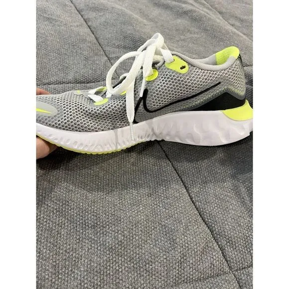 Nike Renew Mens Shoes Sneakers Gray‎ Black Green Size 8.5 Great Condition