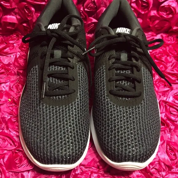 Nike Revolution 4 Women's Running Shoes