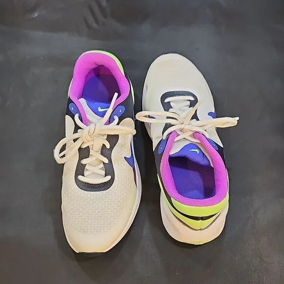 NIKE REVOLUTION  7 BIG KIDS' RUNNING SUMMIT DREA SNEAKER