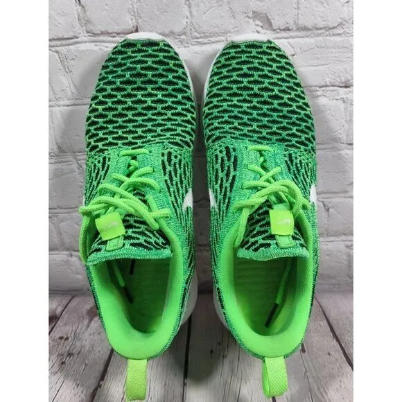 Nike Roshe One Flynit Athletic Running Shoes Women's Size 6