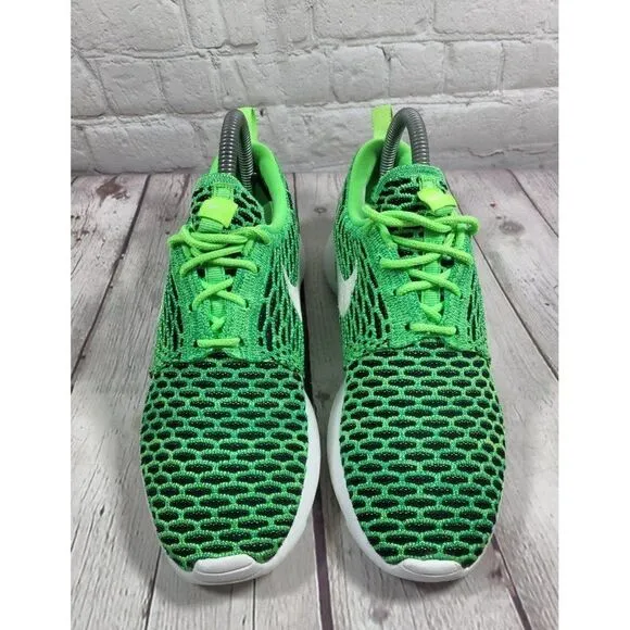 Nike Roshe One Flynit Athletic Running Shoes Women's Size 6