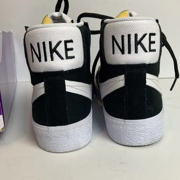 Nike SB Zoom Blazer Mid Prm Plus Shoes Size 10 Men/11.5 Women NEW Streetwear Gym