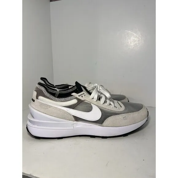 Nike Shoes Mens Sz 9.5 Waffle One Summit White Running DA7995-100 Training