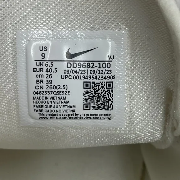 Nike TC 7900 White Womens Shoes DD9682-100 VNDS Sz 9