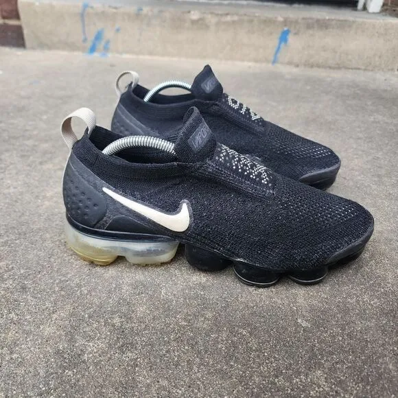 Nike VaporMax Moc 2 - Womens Running Shoes - SIZE 8