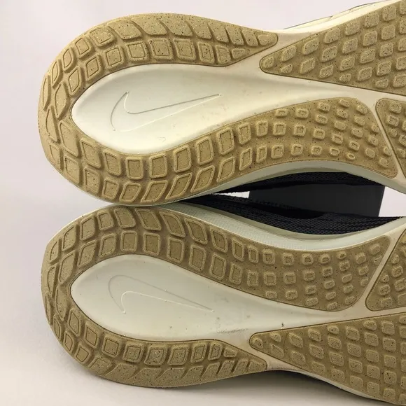 Nike Vomero 17 Deep Jungle Running Shoes 12