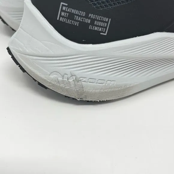 Nike Winflo 7 Shield Mens Running Shoes Black