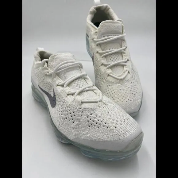 Nike Women's Air VaporMax 2023 Flyknit Shoes SIZE 11 White DV6840-100