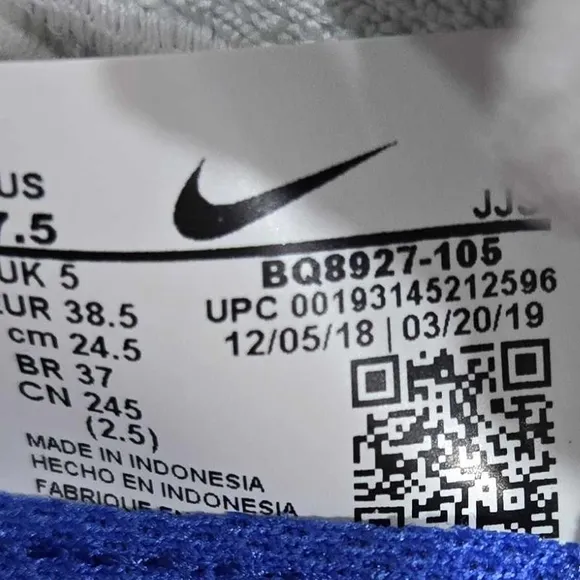 Nike Women’s Epic React Flyknit 2 &quot;White Light Aqua&quot; Running Shoes New