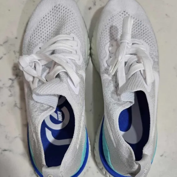Nike Women’s Epic React Flyknit 2 &quot;White Light Aqua&quot; Running Shoes New
