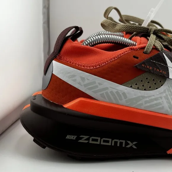 Nike Zegama 2 Running Shoes Men Low-Top Size 9.5 Orange/Brown HQ3768-200